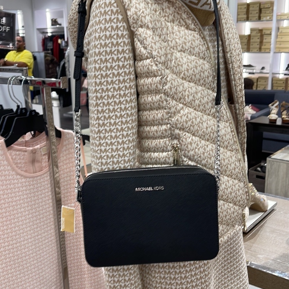 Michael Kors Jet Set Item Large East West Zip Crossbody Leather Black - Picture 11 of 16